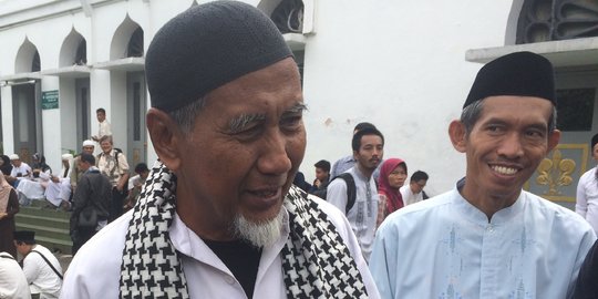 Anies dapat pesan dari guru SMP, diminta jaga iman dan akhlak