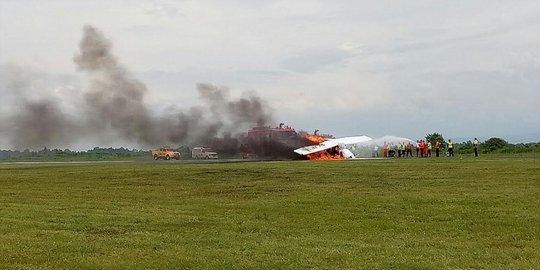 Crash landing, Pesawat MUFA terbakar di Banyuwangi