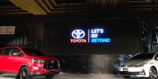 New Venturer dibanderol Rp 386 juta, New Corolla Altis Rp 422 juta