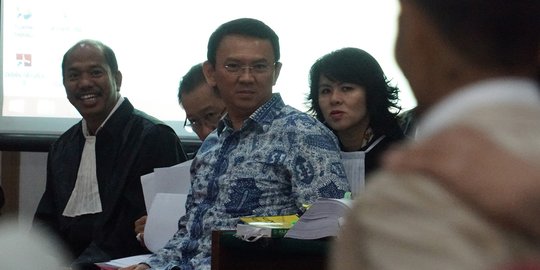 Lama kelamaan Ahok mulai lelah jalani sidang kasus nista agama