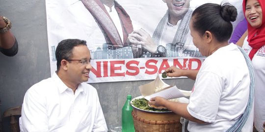 Warga Karang Anyar berharap Cagub Anies tidak gusur PKL