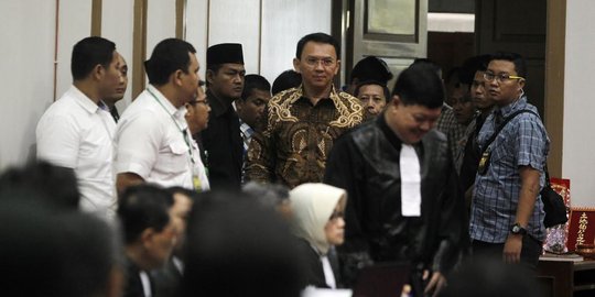 Hakim heran, Ahok Kunker 27 September, LP nistakan agama 6 September