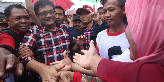 Antusiasme warga sambut Djarot blusukan di Cengkareng