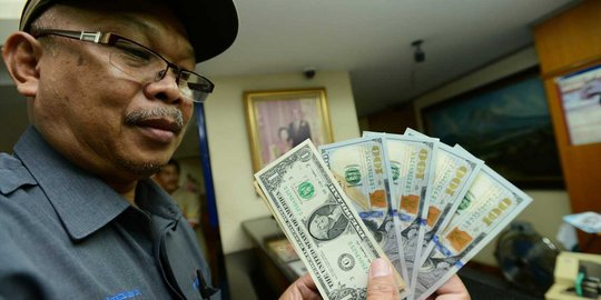 Nilai tukar Rupiah ditutup melemah ke level Rp 13.347 per USD