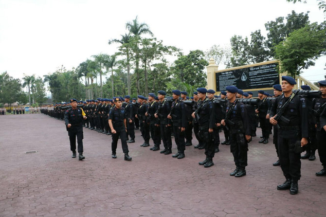personel brimob polda sumut