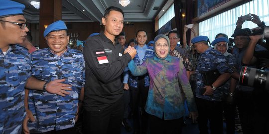 Agus Yudhoyono pasang badan di tengah dugaan korupsi seret Sylviana