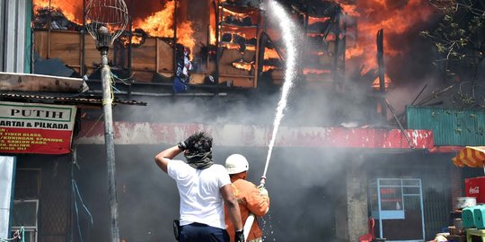 Sumarsono janjikan 1.500 pedagang Pasar Senen bisa dagang secepatnya