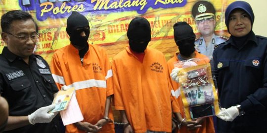 Pil koplo dikemas mirip permen beredar di kalangan pelajar Malang