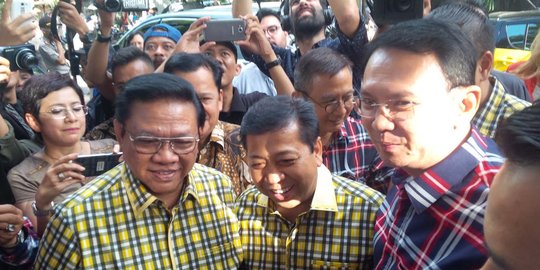 Ahok disambut Setnov dan Agung Laksono hadiri pasar murah