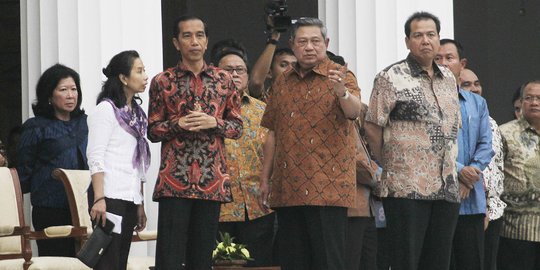 Jokowi tanggapi cuitan SBY: Enggak perlu banyak keluhan ya