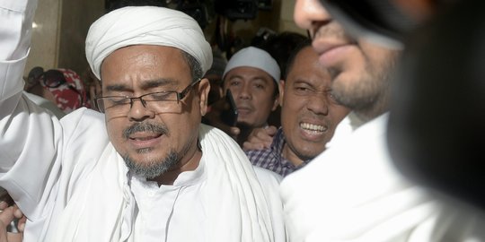 Diperiksa polisi, Rizieq Syihab ditanyai soal palu arit di rupiah