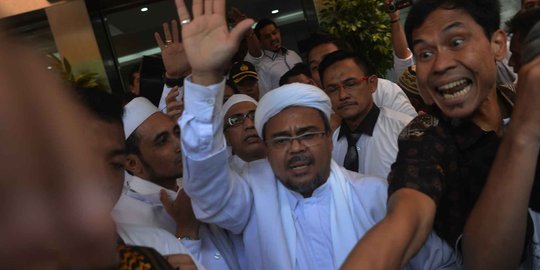 Penyidik putar penggalan video FPI TV saat pemeriksaan Rizieq