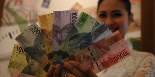 2017, nilai tukar Rupiah diprediksi capai Rp 14.000 per USD