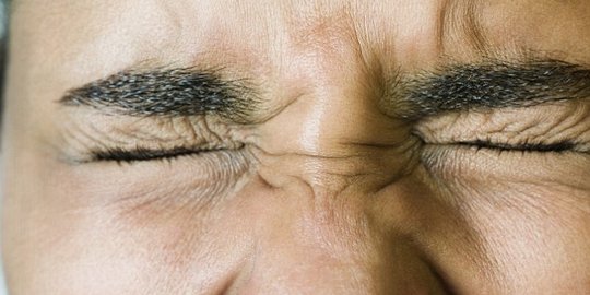 3 Fakta menarik tentang berkedip dan dampaknya terhadap penglihatan