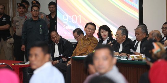 Saksi sidang Ahok sebut umat Islam tak boleh pilih pemimpin kafir