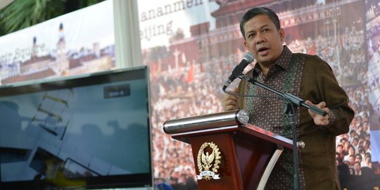 Heboh kicauan Fahri Hamzah soal 'anak bangsa mengemis jadi babu'