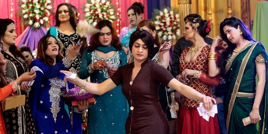 Melihat lebih dekat kehidupan transgender di Pakistan