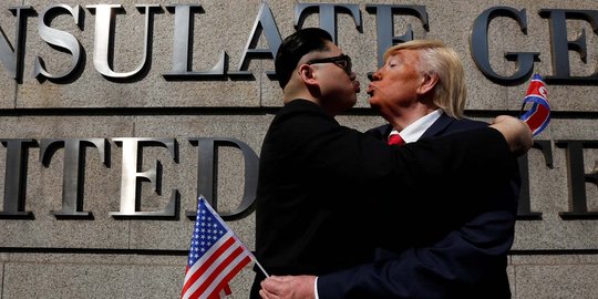 Begini akrabnya 'Kim Jong-un' dan 'Trump' saat bertemu di Hong Kong