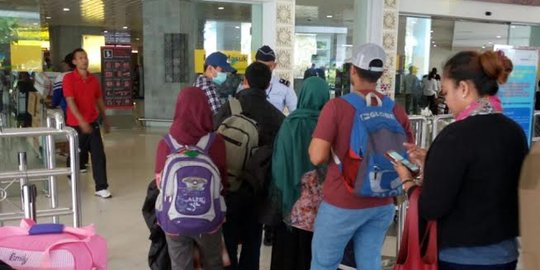 5 WNI yang dideportasi Turki dibawa Densus 88 dan BNPT ke Jakarta