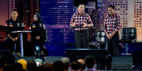 Disebut tak paham UU keuangan, Sylviana beri jempol terbalik ke Ahok