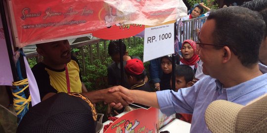 Usai disapa Anies, pedagang ini ingin ikut program OK OCE