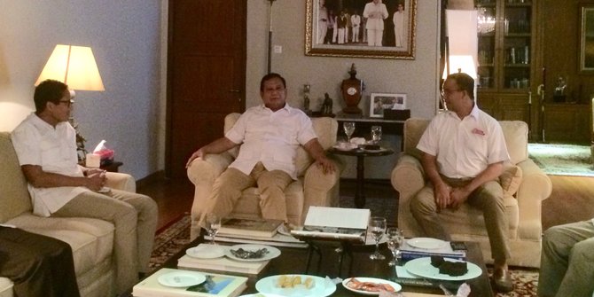 Demi elektabilitas Anies-Sandi, Prabowo rela kampanye ke 