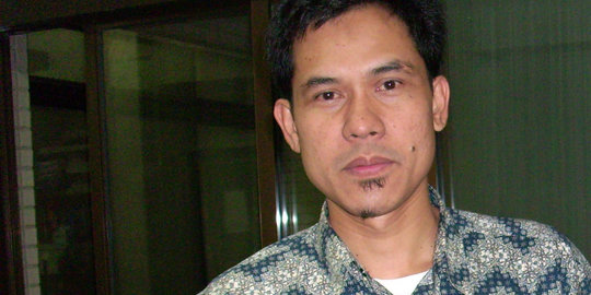 Didampingi 13 pengacara, jubir FPI Munarman diperiksa Polda Bali