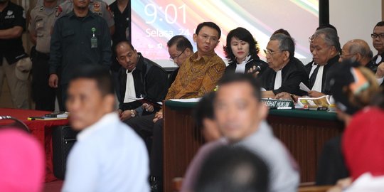 Kuasa hukum Ahok desak saksi Ibnu Baskoro harus dipanggil paksa