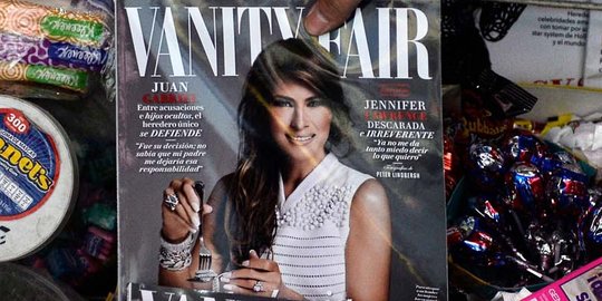 Ini pose Melania Trump menyantap berlian di cover majalah Meksiko