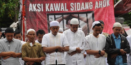 Dikira penyusup, tiga wartawan diinterogasi GNPF saat sidang Ahok