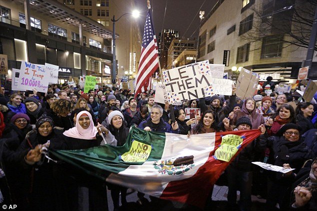 demo tolak perintah trump