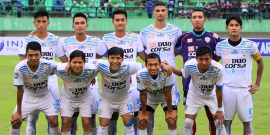 Banyak pemain muda di Arema  FC  ini kata  Ahmad Bustomi 