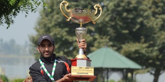 Imbas kebijakan Trump, atlet ini ditolak masuk AS