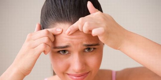 berbagi makeup dengan teman bawa 6 ancaman penyakit ini