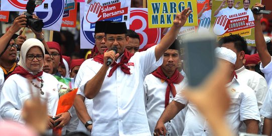 Unggul di survei Poltracking, Anies puji relawan & parpol pendukung