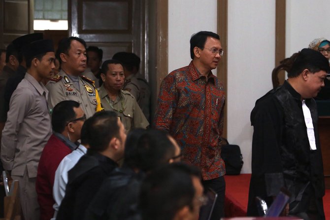 sidang ahok