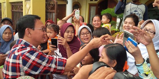 Blusukan di Cipayung, Ahok diteriaki warga tak lakukan penggusuran