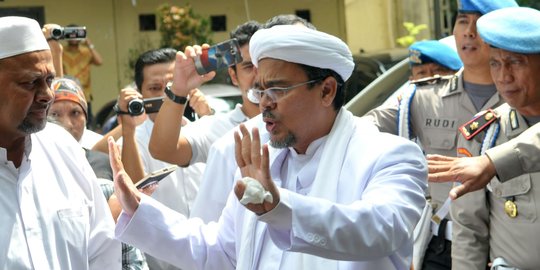 Surat jadi tersangka belum diterima, Rizieq tak mau diperiksa polisi