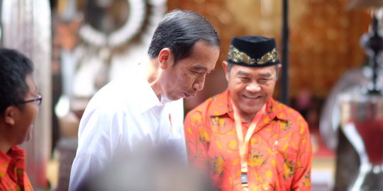 Suara Jokowi meninggi lihat Ahok perlakukan Ma'ruf Amin di sidang