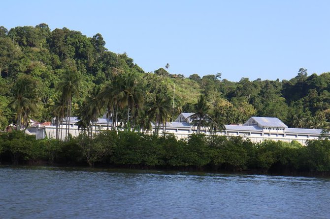 benteng karangbolong di nusakambangan