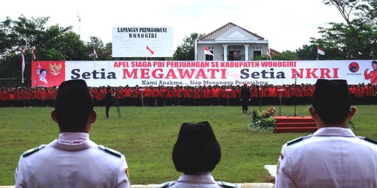 PDIP se-Jawa Tengah respons tantangan Megawati, siap bela Jokowi-JK