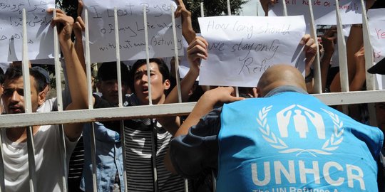 Pengungsi Afghanistan demo Gedung UNHCR di Kebon Sirih