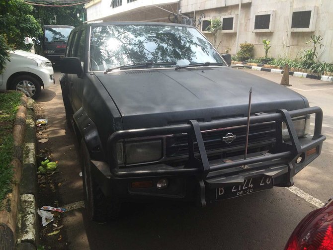 mobil terano yang ada di depan rumah sby