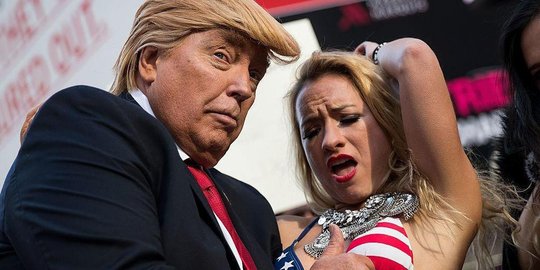 Lowongan, situs porno cari aktor mirip Trump buat main film panas