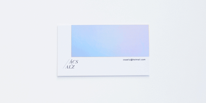 Keren, kartu bisnis ini bisa berubah warna setiap waktu 