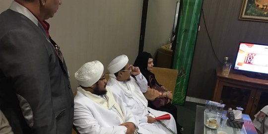 Kapolda Jabar minta Rizieq jangan takut diperiksa sebagai tersangka