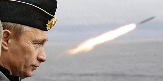 Putin perintahkan angkatan udara Rusia siaga perang