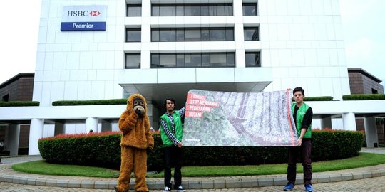 Tolak pendanaan lahan sawit, Greenpeace gelar aksi di HSBC