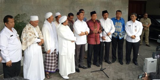 Ditemui Rizieq dkk, Wiranto persilakan GPNF MUI buat aksi 112