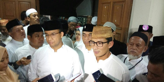 Masa tenang Pilgub DKI, Sandiaga akan umrah dan Anies jaga gawang